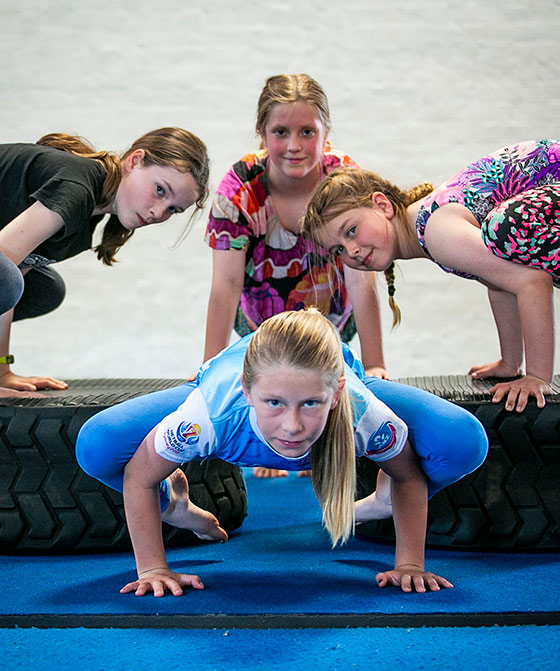 Slider thursday stretchy girls_11